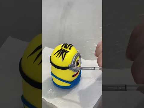 MINIONS CAKE TOPPER 💛💙