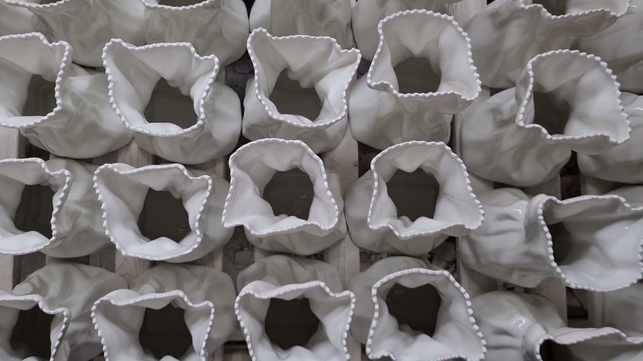 Изготовление оригинальной вазы в виде мешка  #handmade #фарфор #леанза #ceramic #homedecor