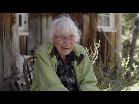 Jan Conn sings Little Foothold