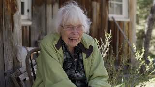 Jan Conn sings Little Foothold