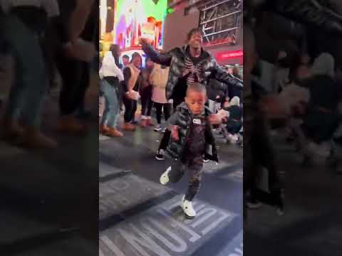 Sturdiest kid in NY‼️‼️🏙🔥🔥