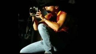 Kenny Chesney - Come Monday