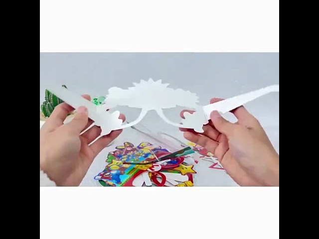 Vídeo relacionado con WATIIFUFU 5pares Gafas Coloridas para Divertido y Cosplay Accesorios para Celebraciones Infantiles para y Actividades