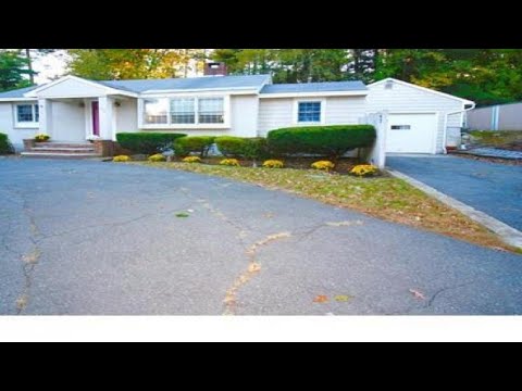 70 RUSSELL STREET, Peabody, MA Presented by Rick Lombardi.