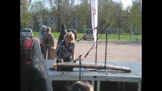 preview picture of video 'Hanami in Helsinki - 2012. Koto performance'