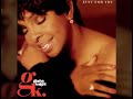 Gladys Knight - Somehow He Loves Me