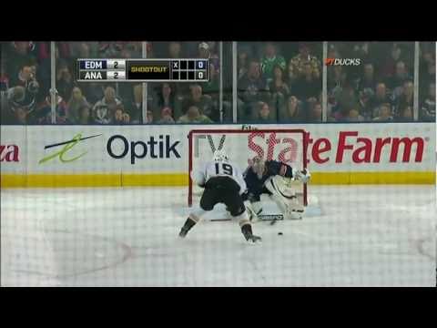 Joffrey Lupul Shootout Goal 12/7/10 @ Edmonton