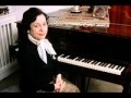 Alicia de Larrocha plays Chopin Nocturne in B Op. 32 No.1 (rec. 1932)