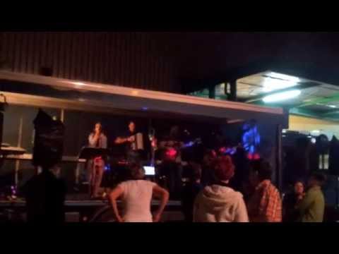 Ansambel Mladi Upi-mix