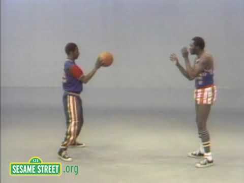 Sesame Street: Harlem Globetrotters