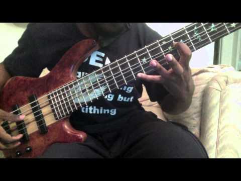 Moving Forward By Israel Houghton Chord intro on Bass