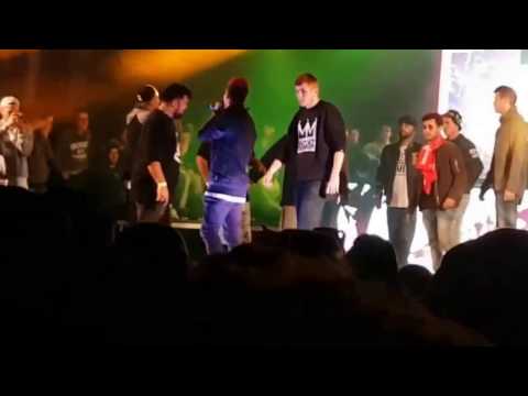 Aczino / Kaiser / Papo / Dtoke vs Chuty / Skone / Blon / Bta - España - 2da Ronda - 4x4 Palabras