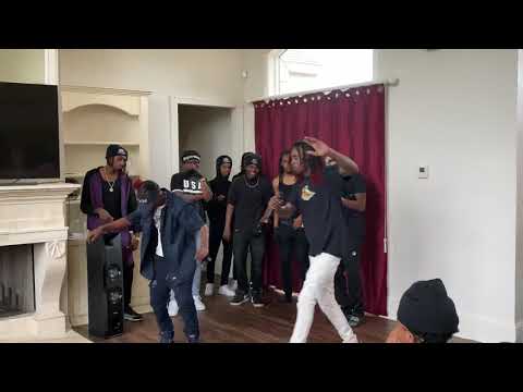 Tezztherapper’s Performance at Luow’s Album Listening Party