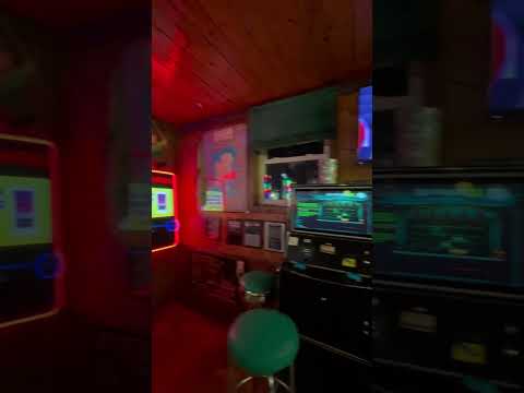 Pup's Irish Pub Video Review