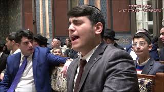 רבי חנניה החזן אורי אריאלי בבהכ''נ עדס מוצ''ש בא תשפ''ג עג'אם - התמונה מוצגת ישירות מתוך אתר האינטרנט יוטיוב. זכויות היוצרים בתמונה שייכות ליוצרה. קישור קרדיט למקור התוכן נמצא בתוך דף הסרטון