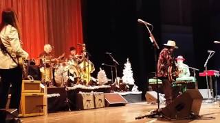 The Mavericks, Raul Malo, "Love Me", Brookville, NY 12.09.16