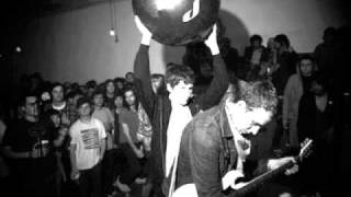 No Age - Valley Hump Crash