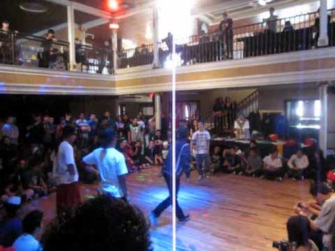 Prelims: Killing Fieldz Krew vs. Emperor Crew
