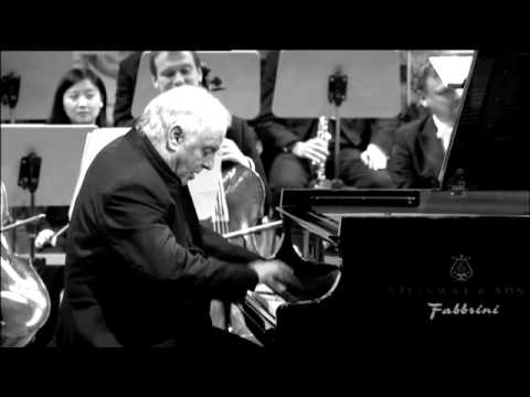 Daniel Barenboim - Chopin, Tschaikowski & Schönberg (trailer)