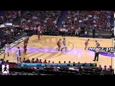 Ryan Anderson Strokes 3 Three Pointers in a Row!