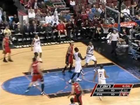 Bargnani vs 76ers crossover dribble & fade away jumper