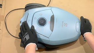 Complete Disassembly & Assembly of PURE D8.2 Silence PD82-4MB Electrolux Vacuum Cleaner