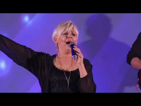 Marina Tomašević - Fešta mix (MGNZ 2017)