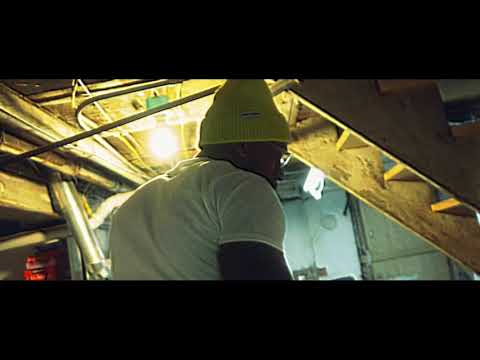 Mic Strong - Stay Dangerous (Official Music Video)