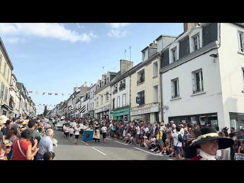 La grande parade du festival des filets bleu Edition 2025