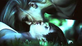 Dearest (I&#39;m So Sorry) - Picture Me Broken