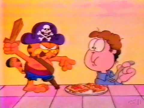 Garfield in Disguise - Pirate Garfield Clip 1988 (Plundering Lasagna and singing sea shanties)