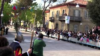 preview picture of video '25 Aprile 2012 Palio della Rana Fermignano'