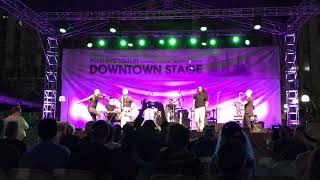 The English Beat (featuring Dave Wakeling) - How Can You Stand There - live at Pershing Square