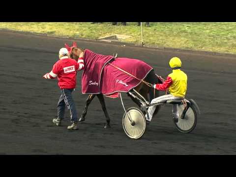 Le défilé du Prix de France 2012