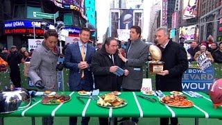 Tim Tebow Faces Off Against Joe Montana in Football Food Fight