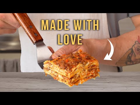 Authentic 3 days Lasagna Bolognese - How Italy show LOVE