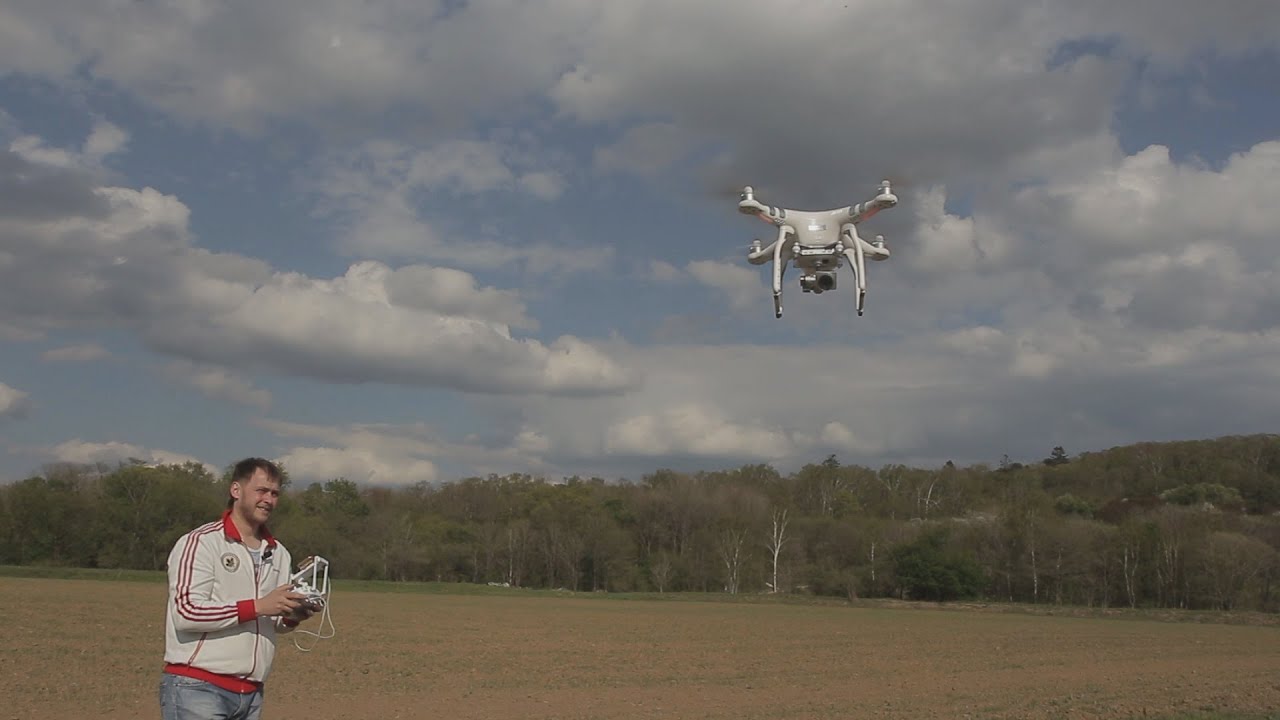 Квадрокоптер DJI Phantom 3 Advanced