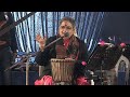 Usha Uthup Live Singing Duniya Mein Logon Ko