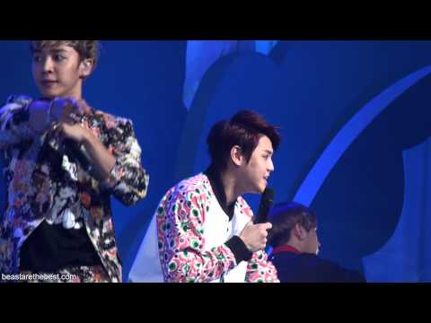 [HD Fancam] BEAST 120905 - Beautiful Night (Green Concert)