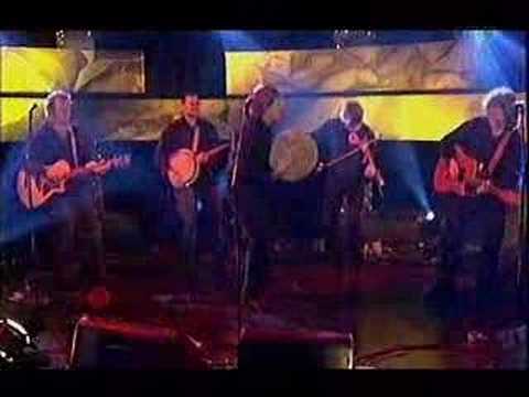 DCWB - The Frost Is All Over