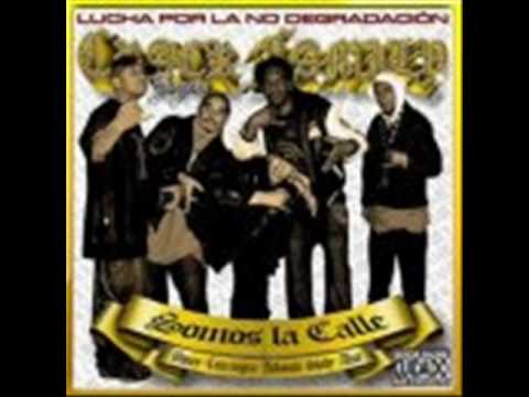 the game is over fondo blanco