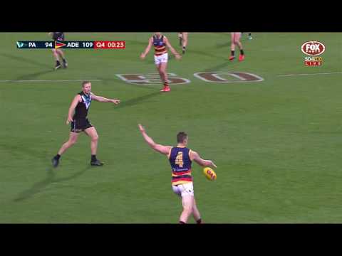 Eddie entertains to the end - AFL