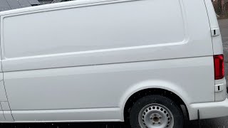 Volkswagen Transporter T28 2.0 TDI DSG closed box van for sale image 4 Volkswagen Transporter T28 2.0 TDI DSG closed box van image 4