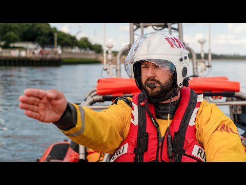 Saving Lives at Sea S10E05 | Into the Eye of the Storm Rescue Missions