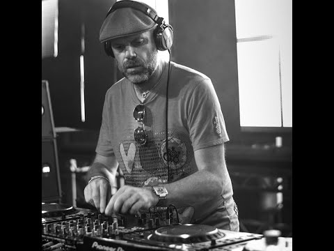 Joey Negro - Smile & Mistura &  Kendra Cash