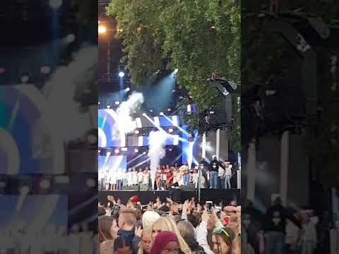 VG lista Mads Hansen  Sommerkroppen