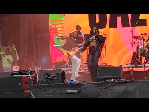 Jaz Elise - Rock n Groove, live at City Splash 2025