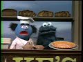 Classic Sesame Street Cookie Monster Buys A Rhyme 1972 HQ