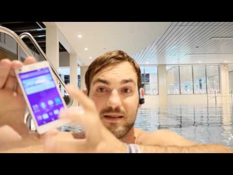 Sony Xperia Z3 Compact Wasser-Test im Schwimmbad [4K Deutsch]