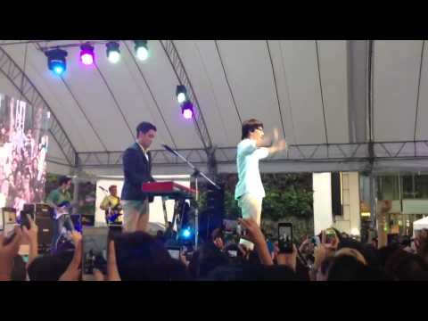 ปฏิเสธอย่างไร😘#lipta#ais3gconcert#paragon